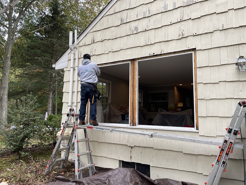 Removal of the old windows